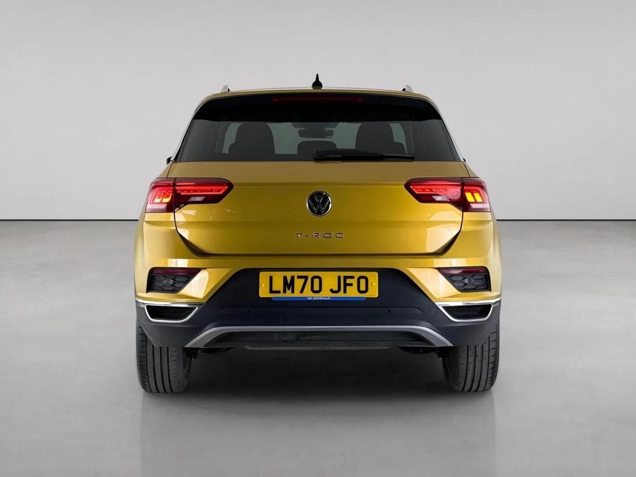 Volkswagen T-Roc thumbnail Rear