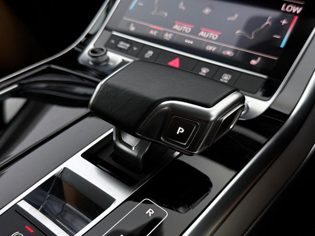 Audi Q7 thumbnail Infotainment System
