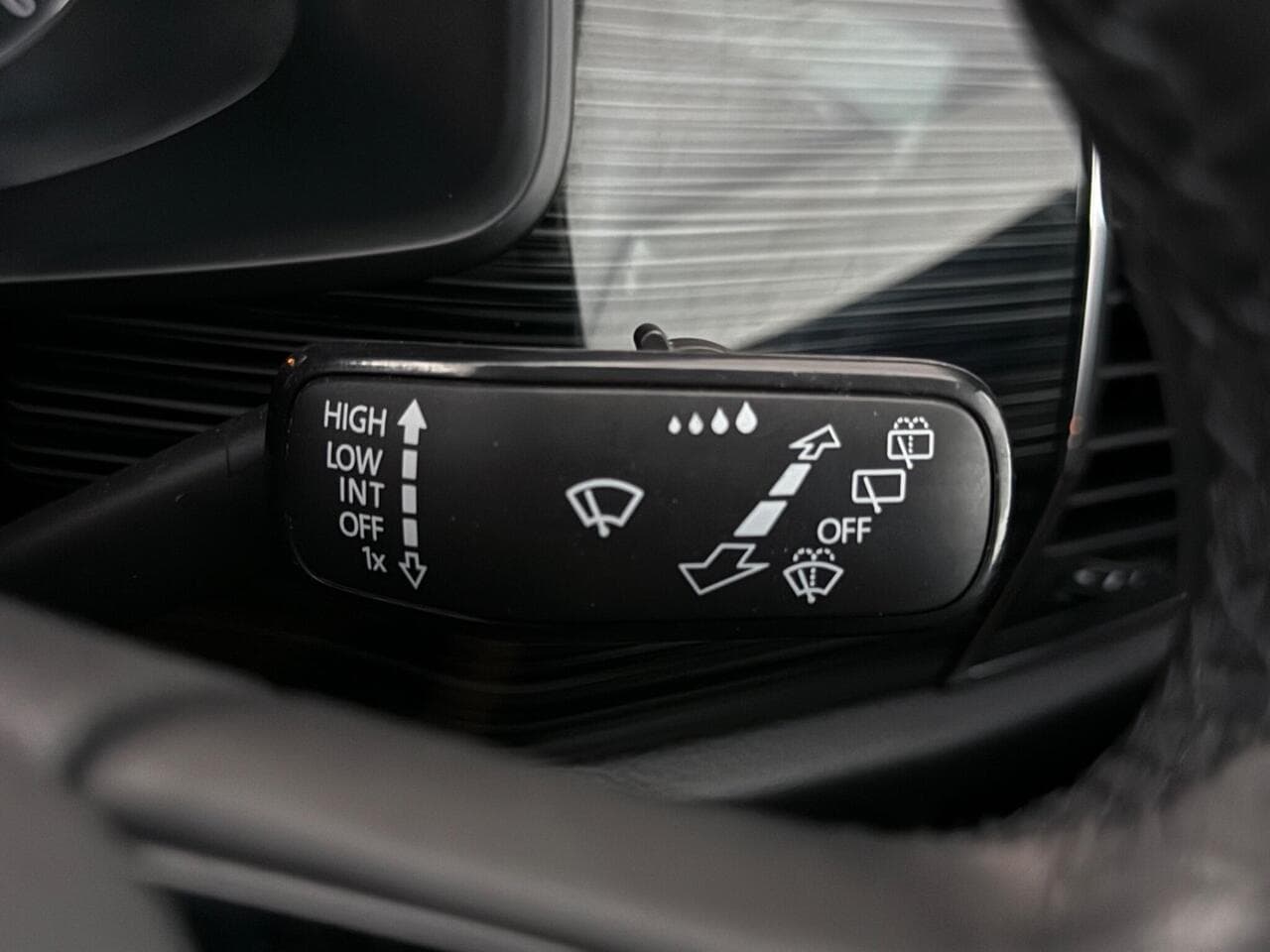 Skoda Kodiaq thumbnail Misc Controls