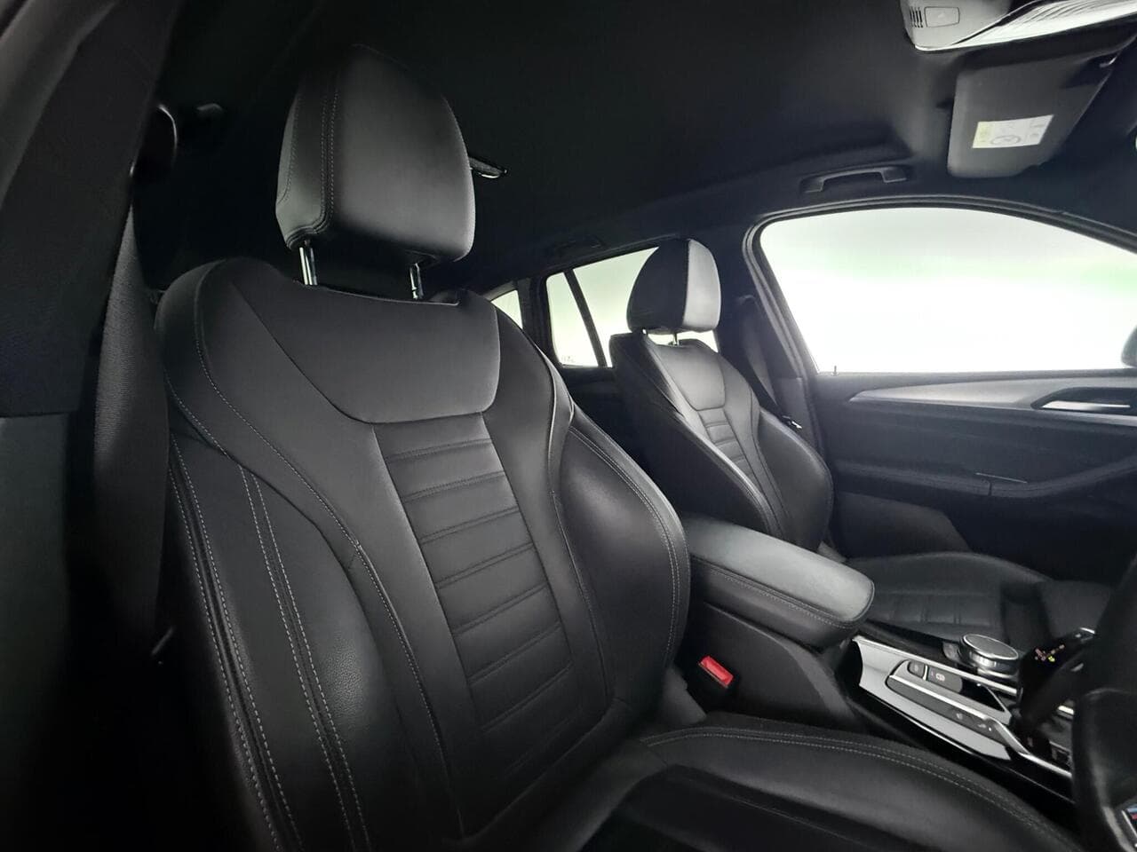 BMW X3 thumbnail Seat Driver