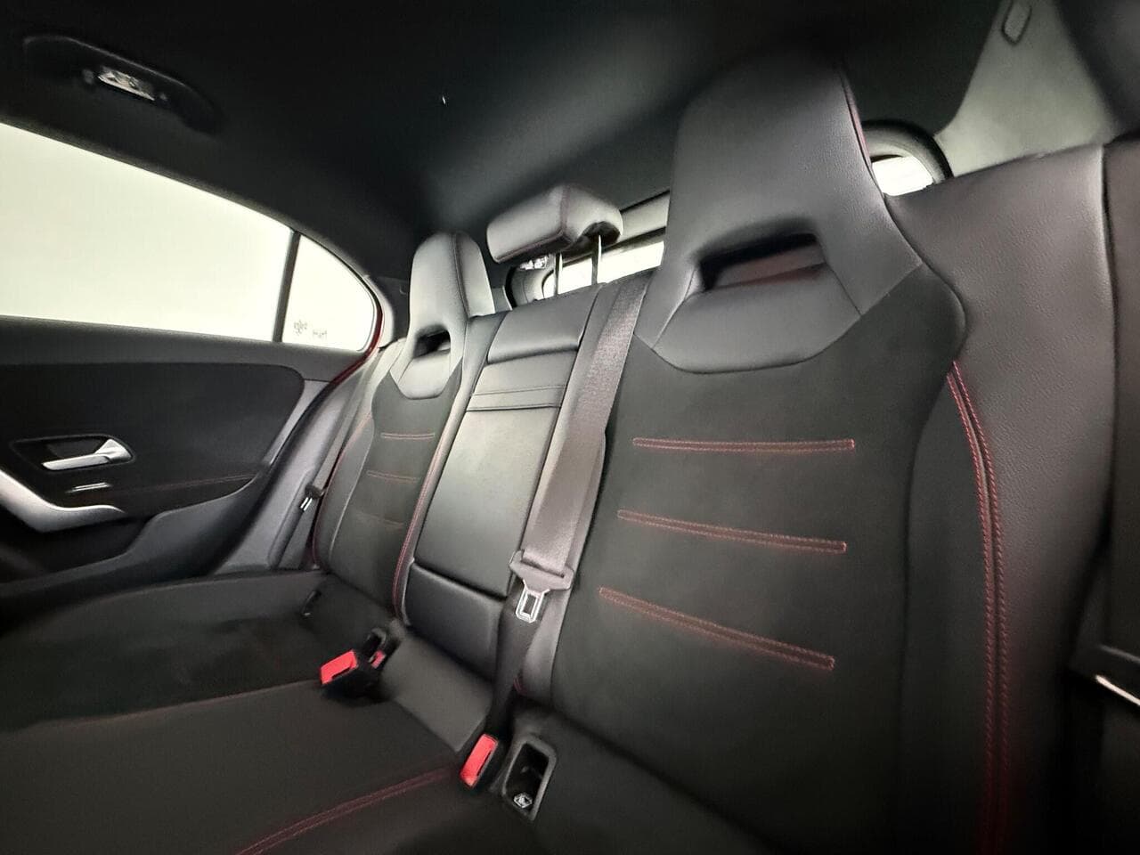 Mercedes-Benz A Class thumbnail Seats Rear