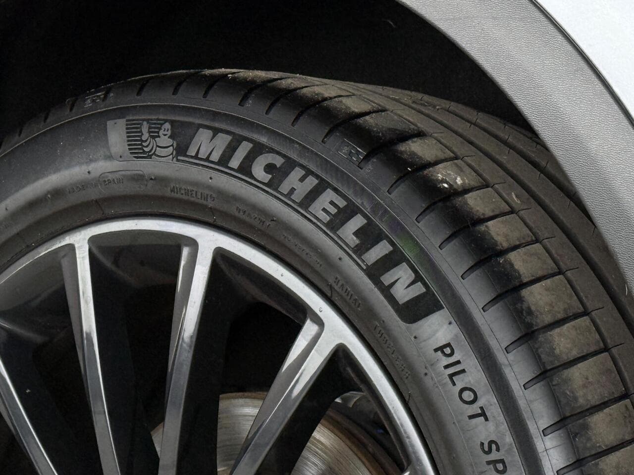Mercedes-Benz GLC thumbnail Wheel