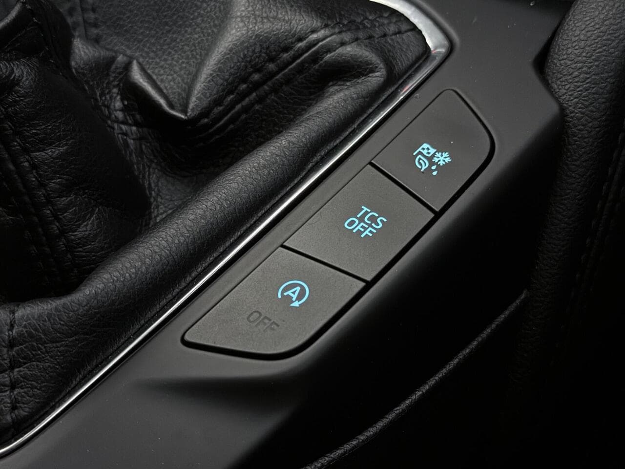 Ford Focus thumbnail Misc Controls