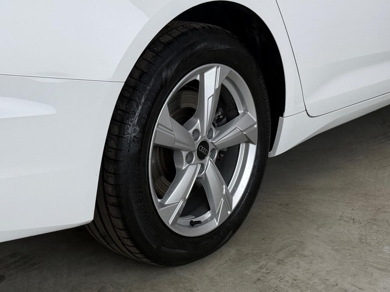 Audi A6 Saloon thumbnail Wheel