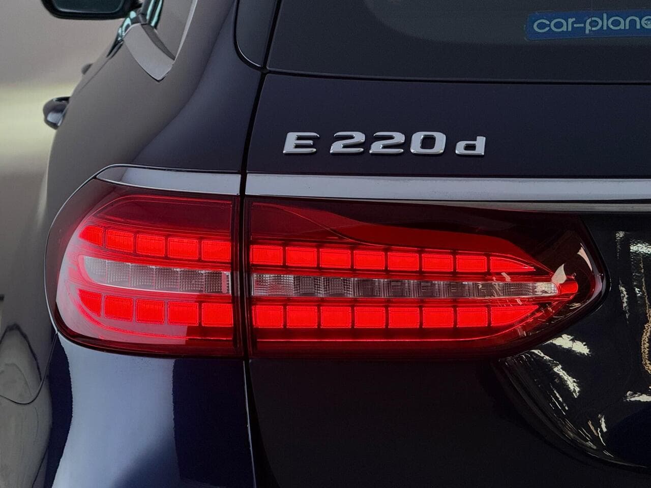 Mercedes-Benz E Class thumbnail Lights Rear