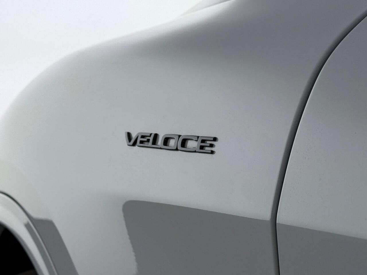 Alfa Romeo Stelvio thumbnail Badge Exterior