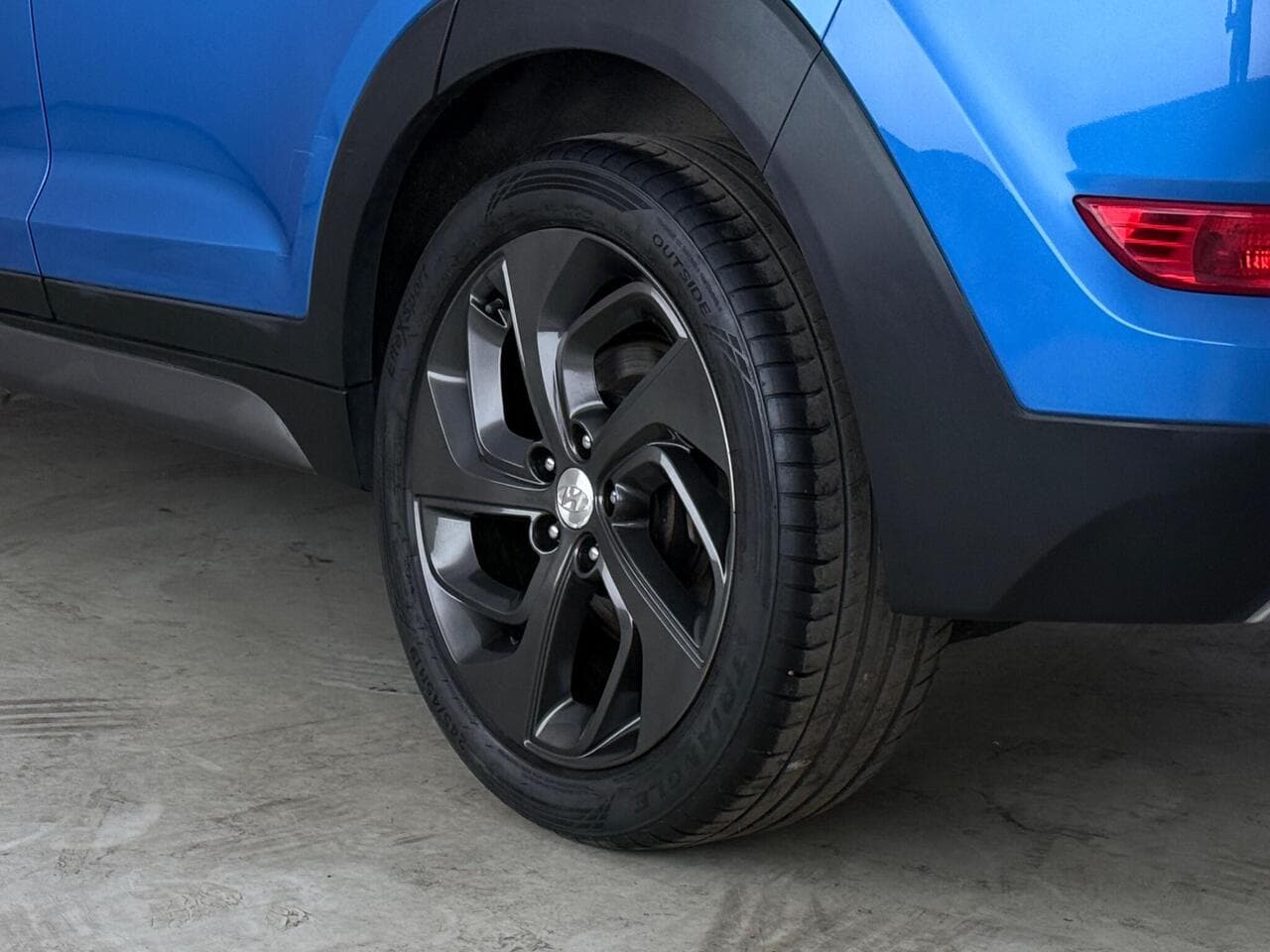 Hyundai TUCSON thumbnail Wheel