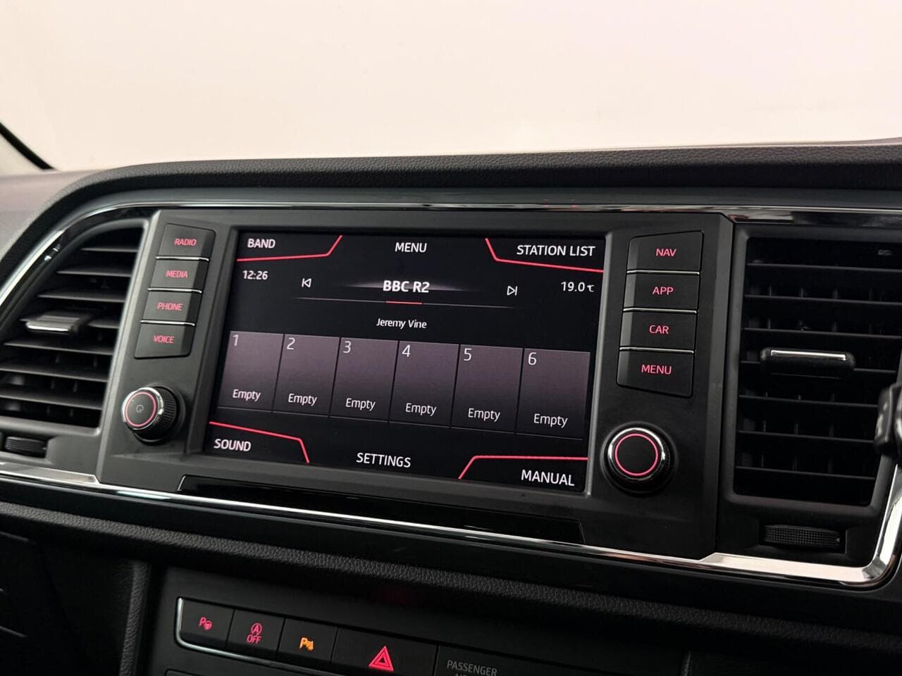 SEAT Ateca thumbnail Infotainment System
