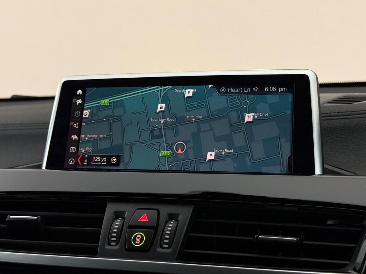 BMW X2 thumbnail Infotainment System