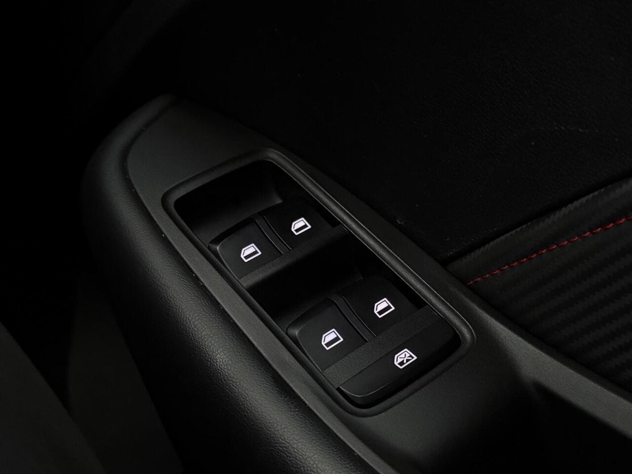 MG MG ZS thumbnail Misc Controls