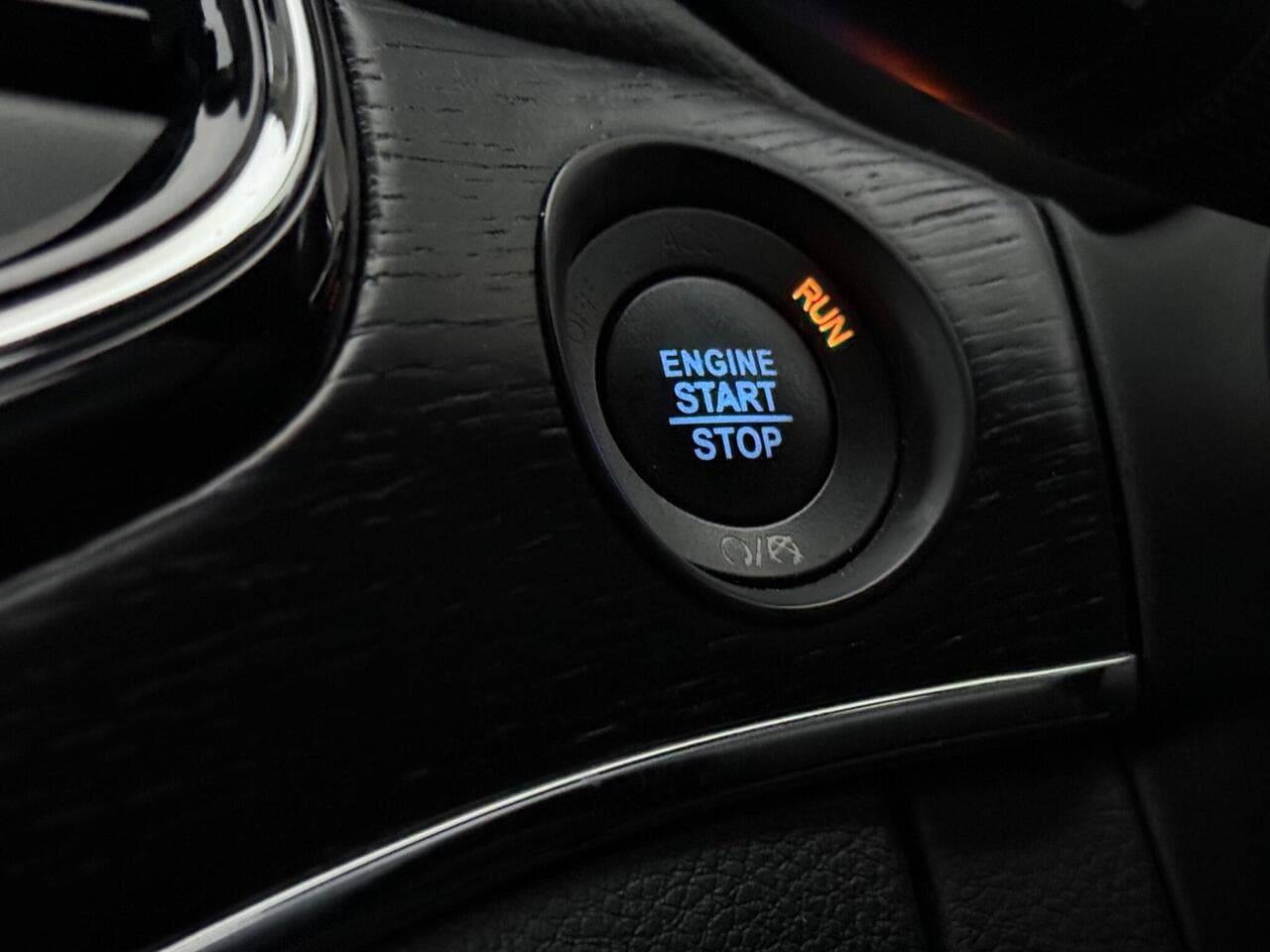 Jeep Grand Cherokee thumbnail Misc Controls