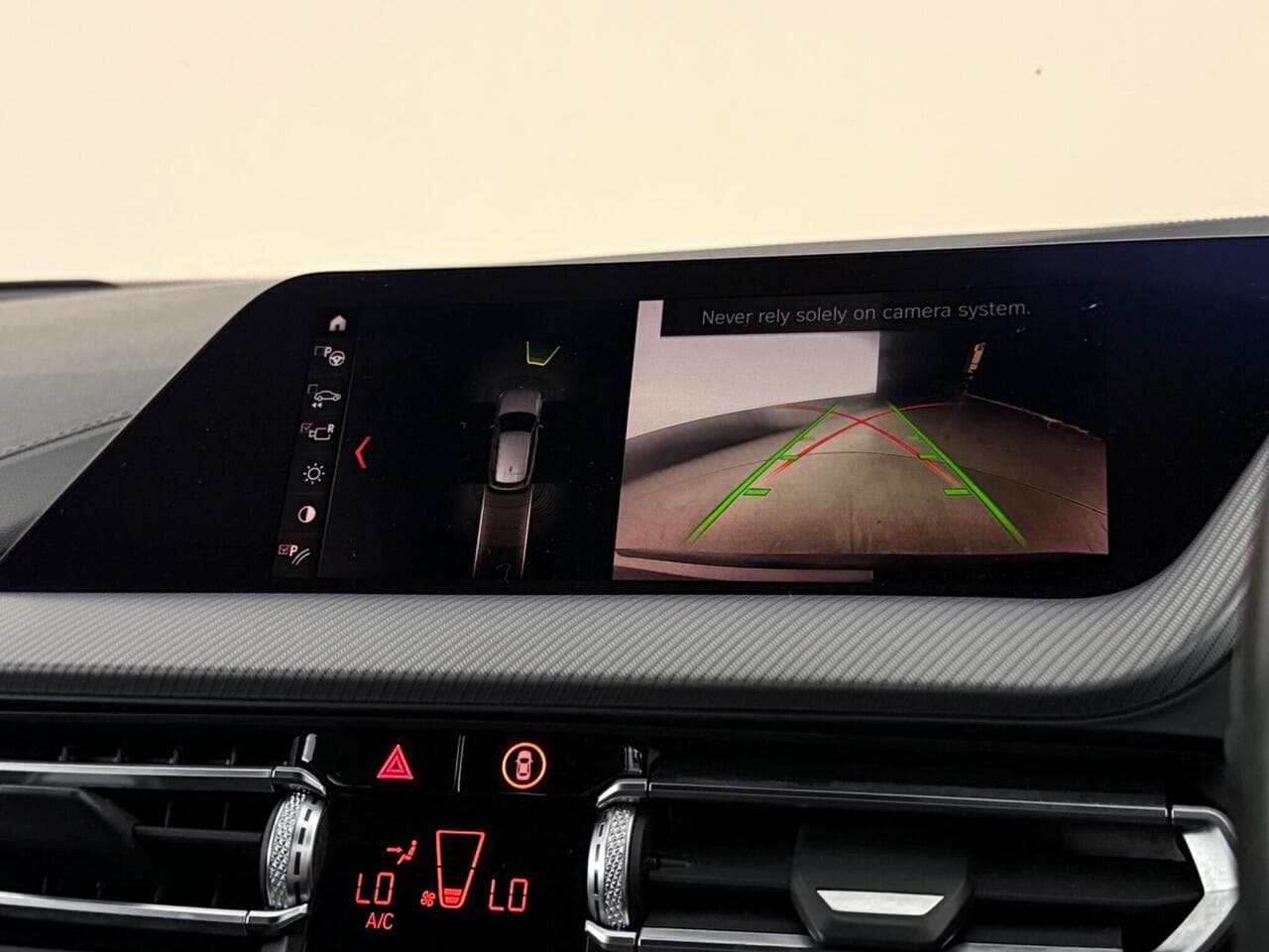 BMW 1 Series thumbnail Infotainment System