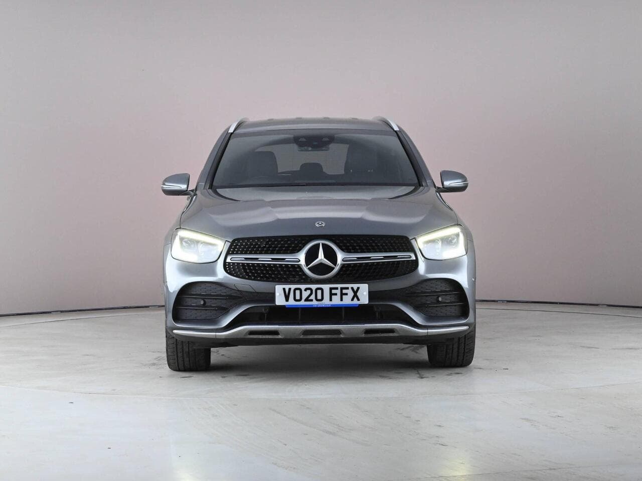 Mercedes-Benz GLC thumbnail Front