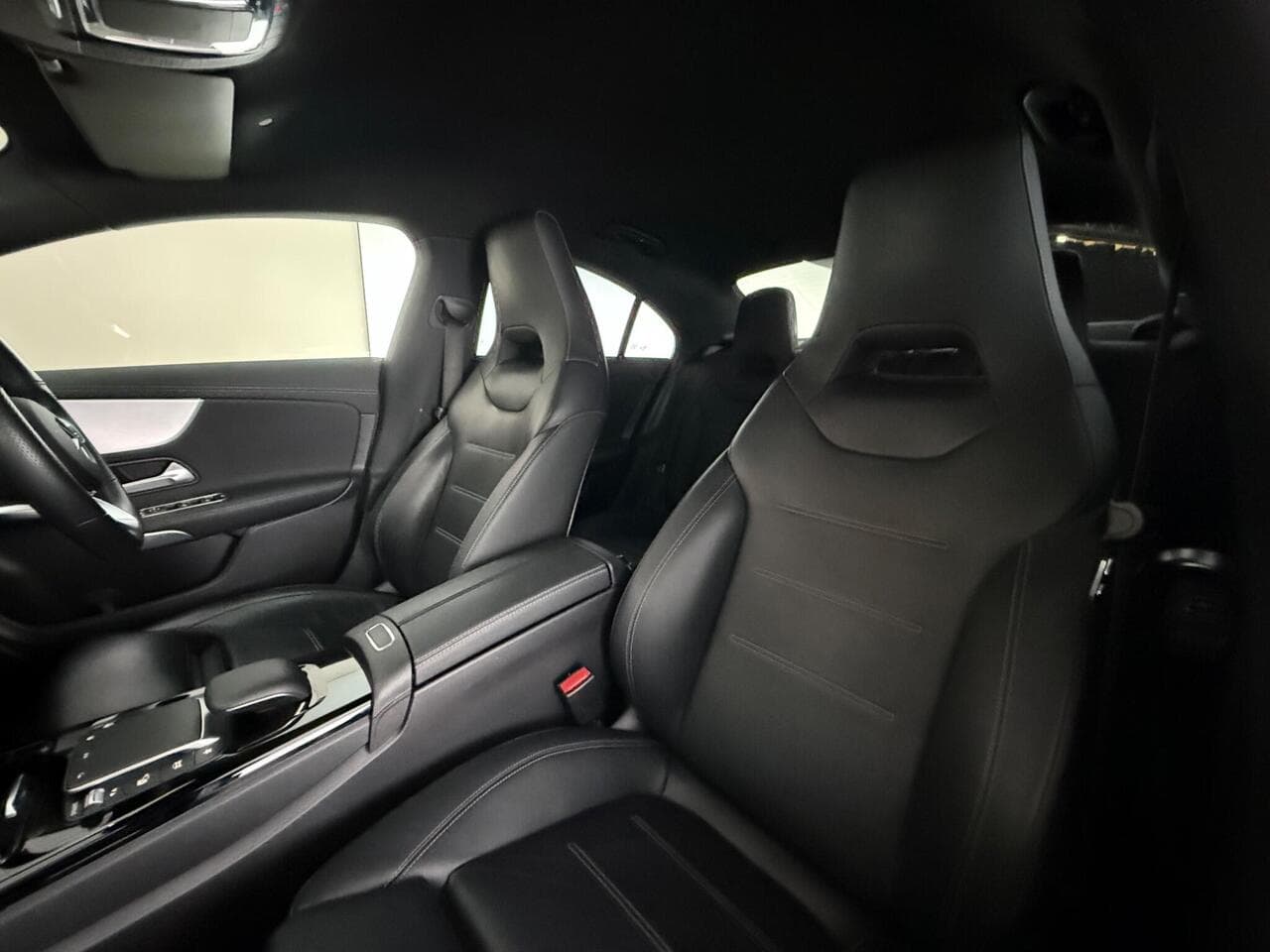 Mercedes-Benz CLA thumbnail Seat Front Passenger