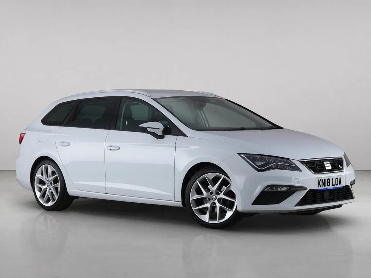 SEAT Leon - SEAT Leon 1.4 TSI FR Technology ST Euro 6 (s/s) 5dr