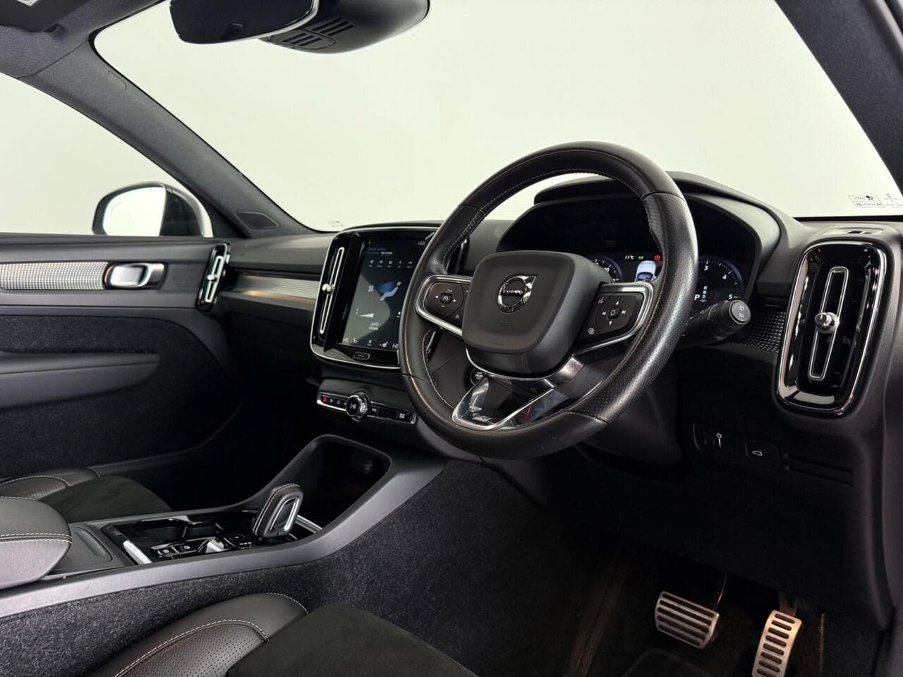 Volvo XC40 thumbnail Interior Front