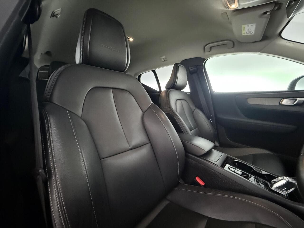 Volvo XC40 thumbnail Seat Driver