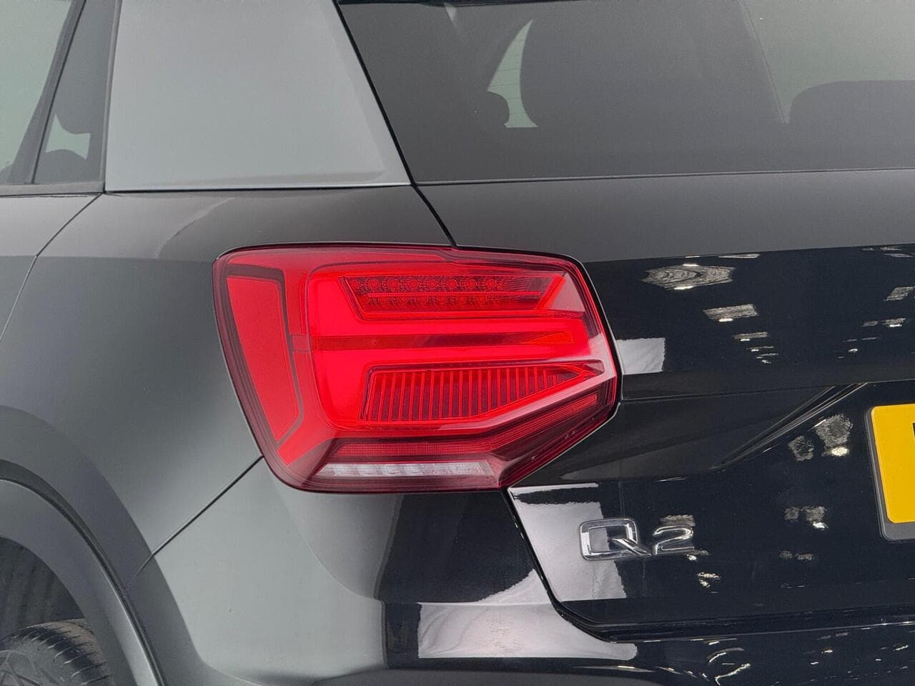 Audi Q2 thumbnail Lights Rear