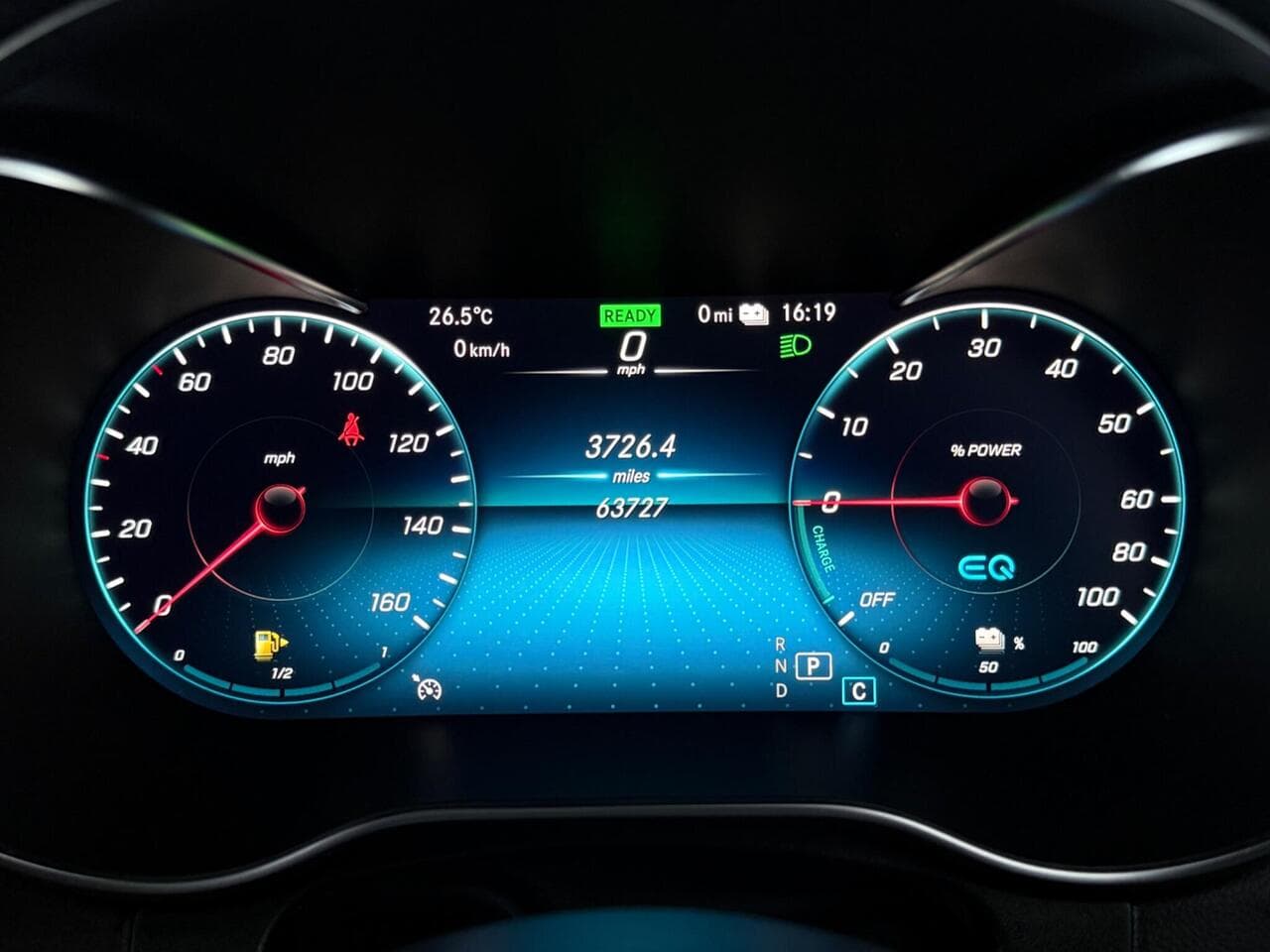 Mercedes-Benz GLC thumbnail Driver Instruments