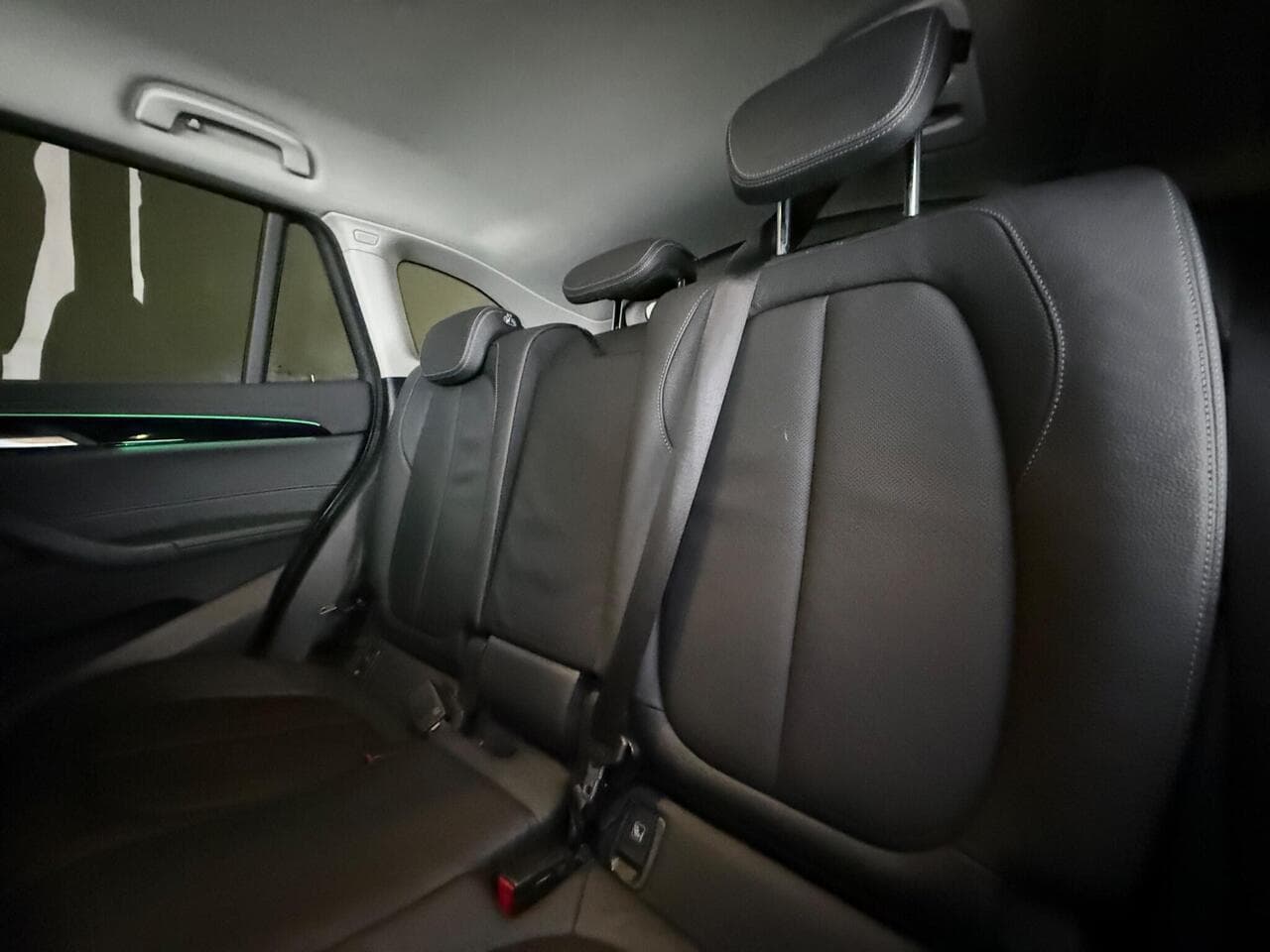 BMW X1 thumbnail Seats Rear