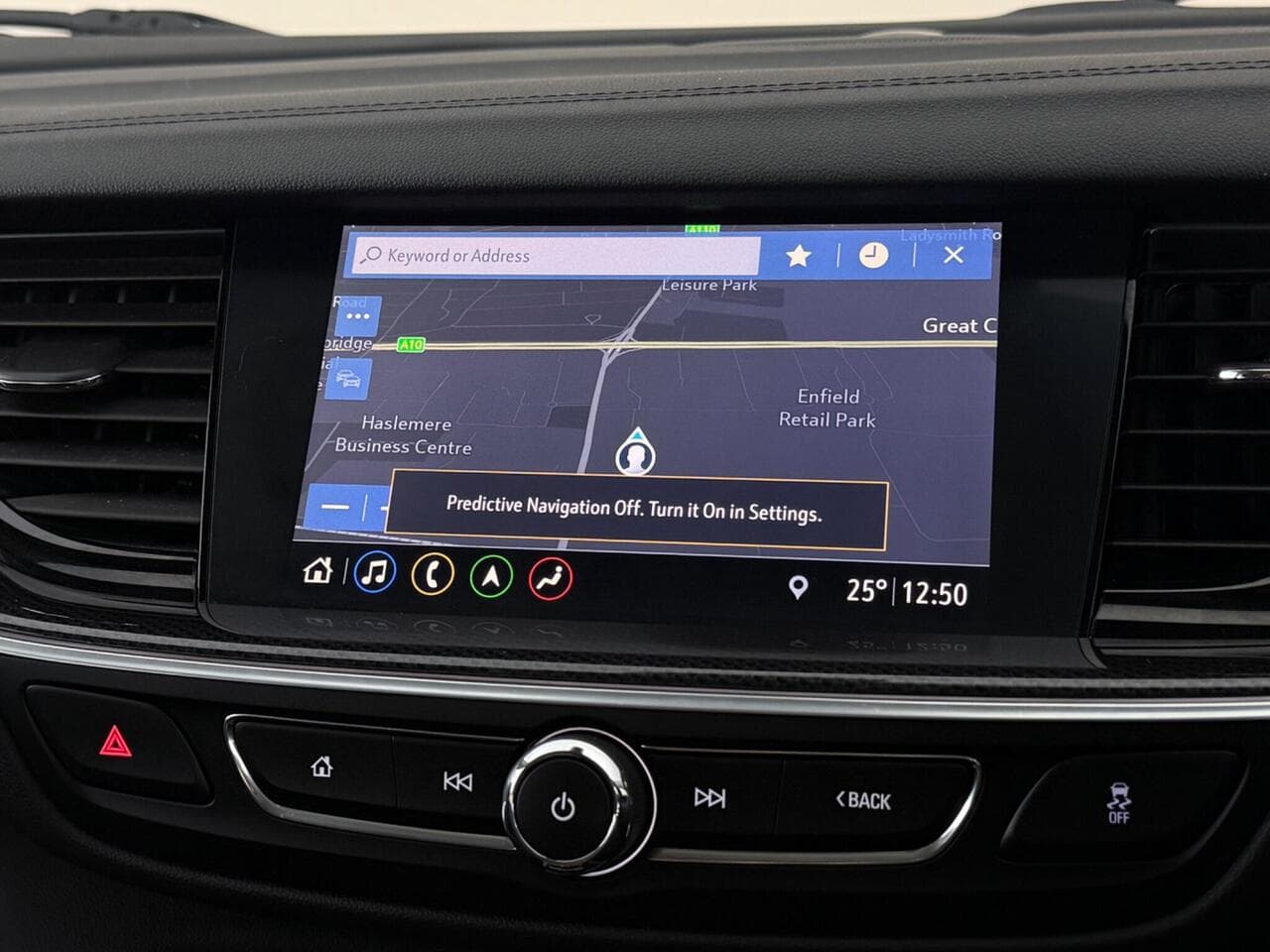 Vauxhall Insignia thumbnail Infotainment System