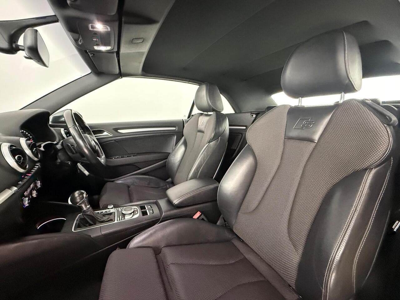 Audi A3 Cabriolet thumbnail Seat Front Passenger