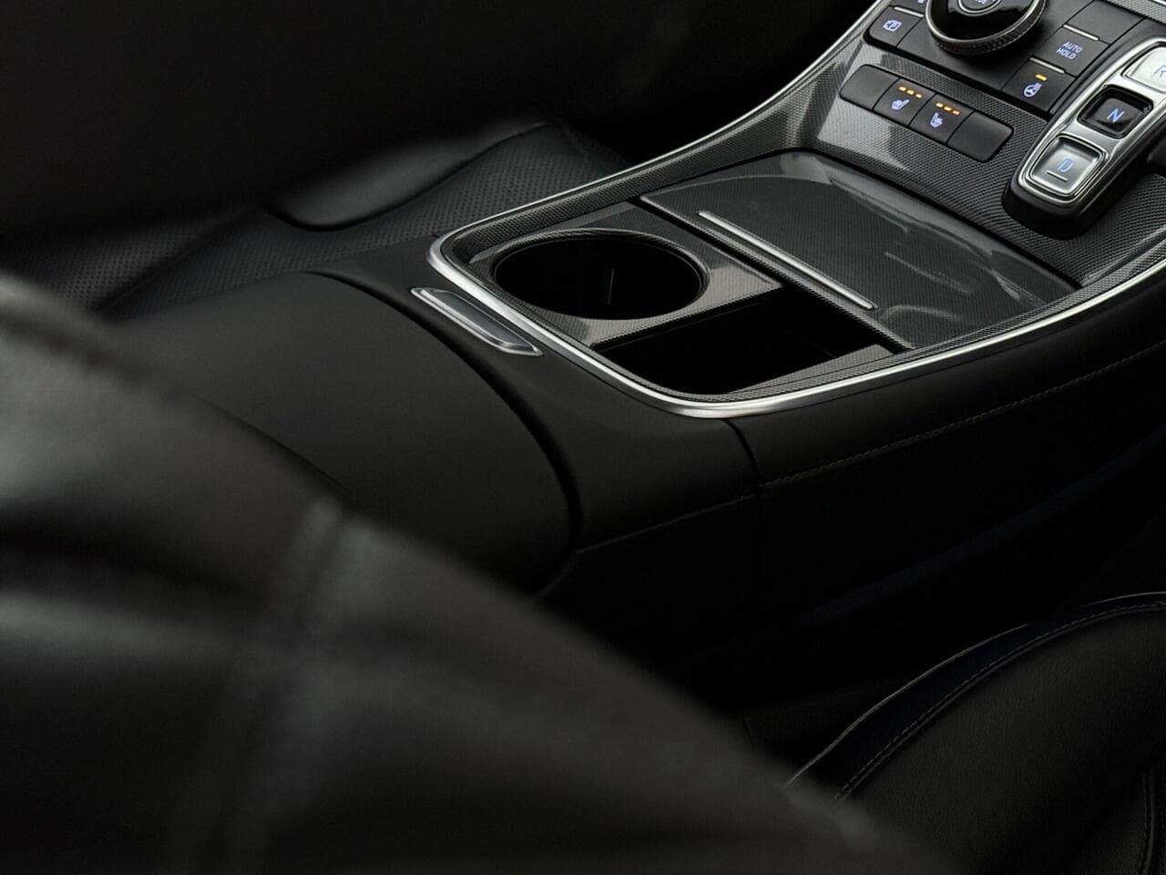 Hyundai Santa Fe thumbnail Inconclusive