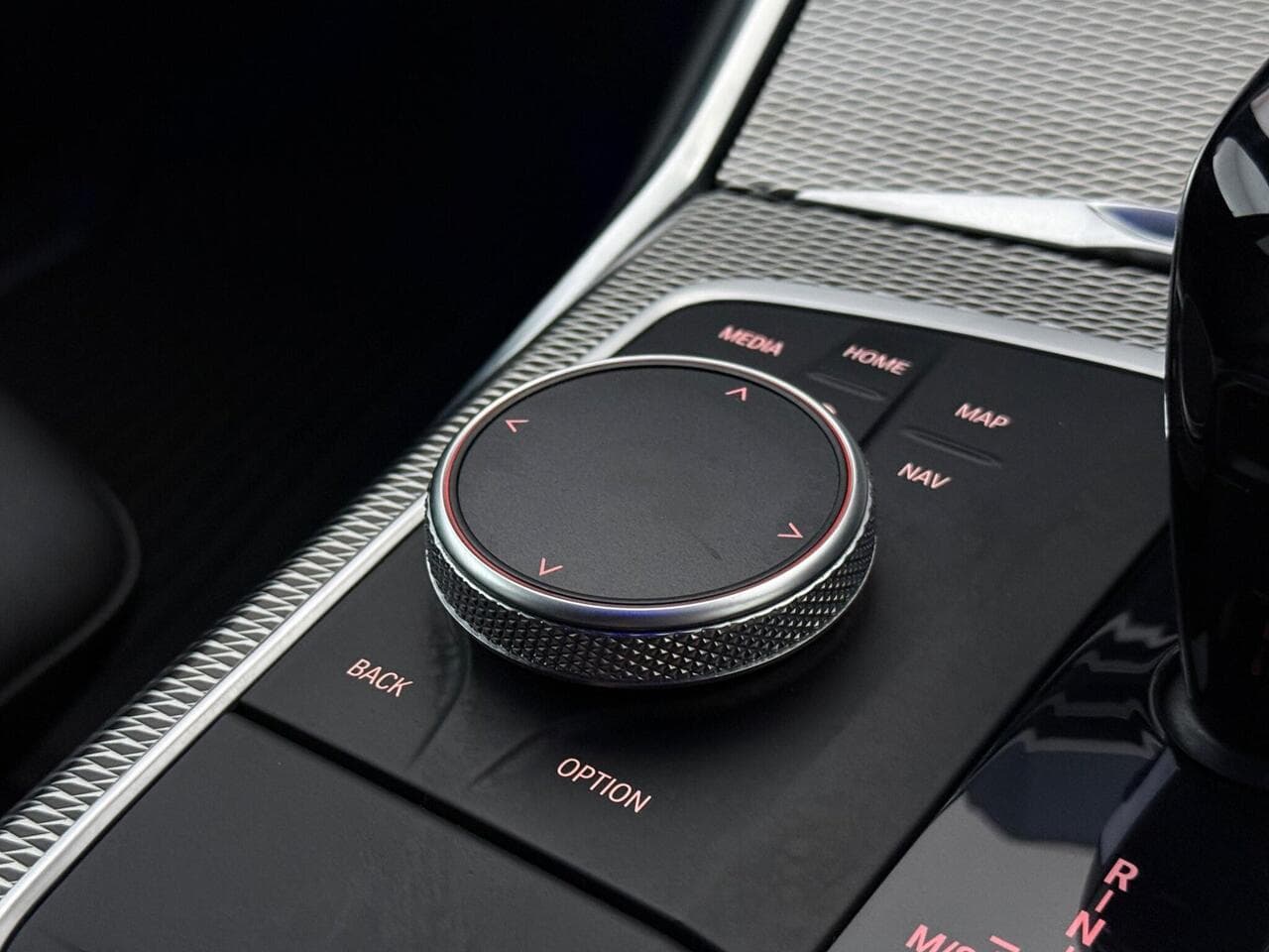 BMW 3 Series thumbnail Misc Controls