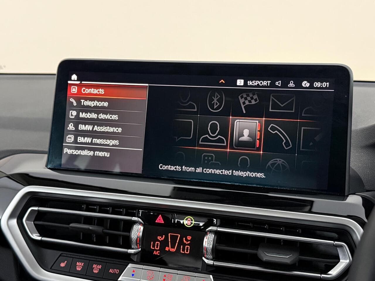 BMW X3 thumbnail Infotainment System
