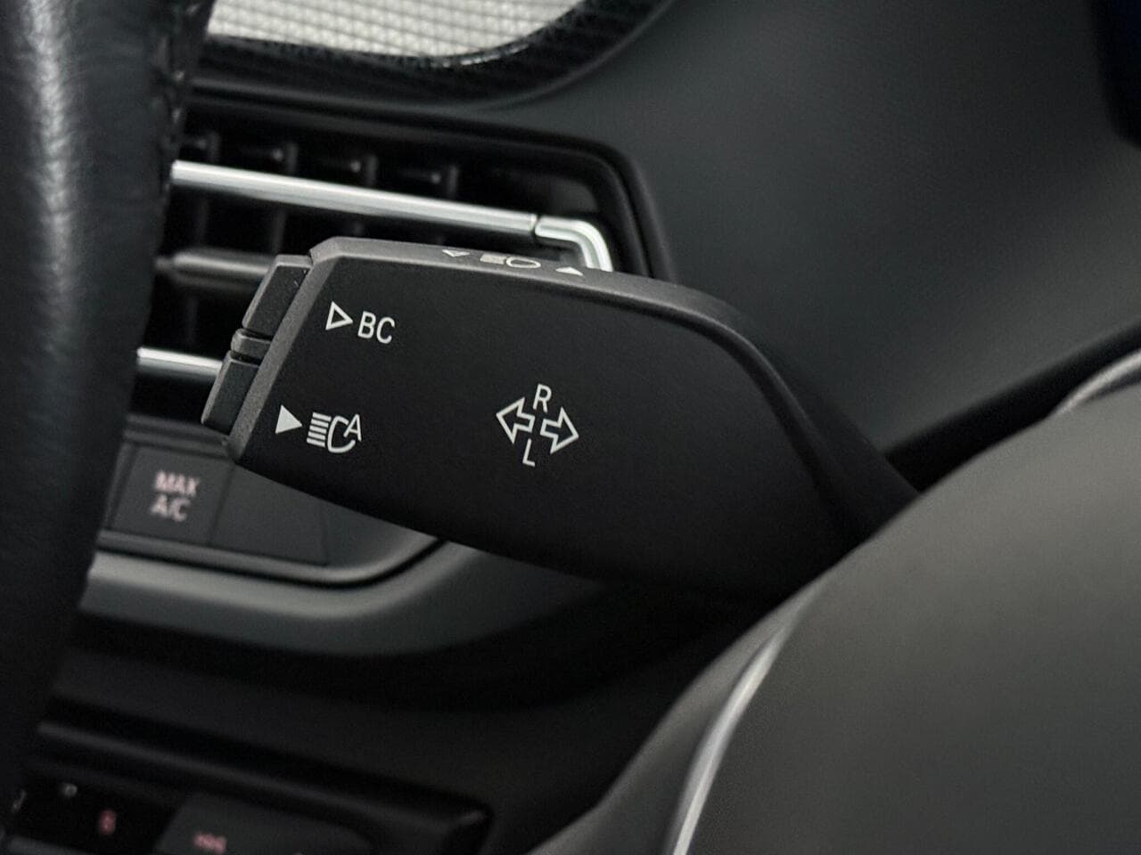 BMW 1 Series thumbnail Misc Controls