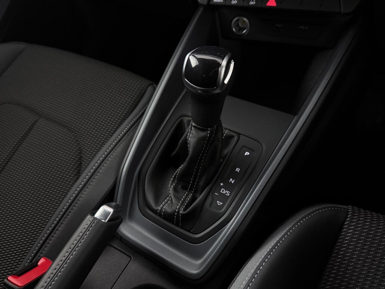 Audi A1 thumbnail Interior Front
