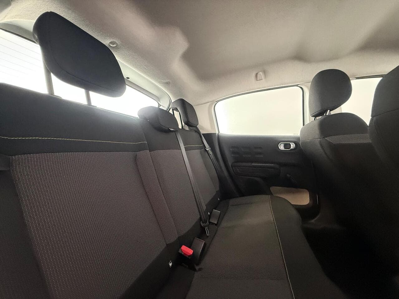 Citroen C3 thumbnail Seats Rear