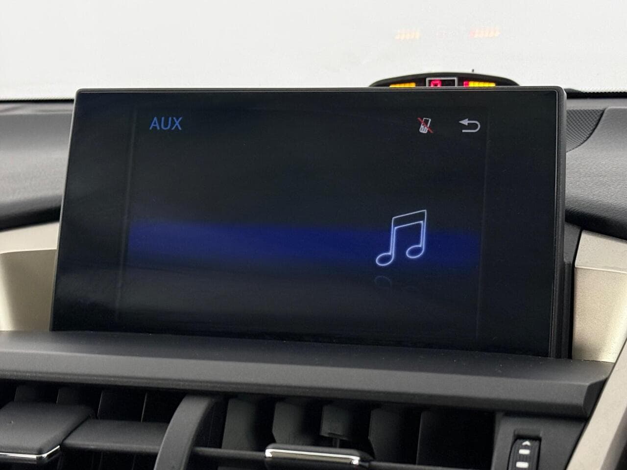 Lexus NX thumbnail Infotainment System