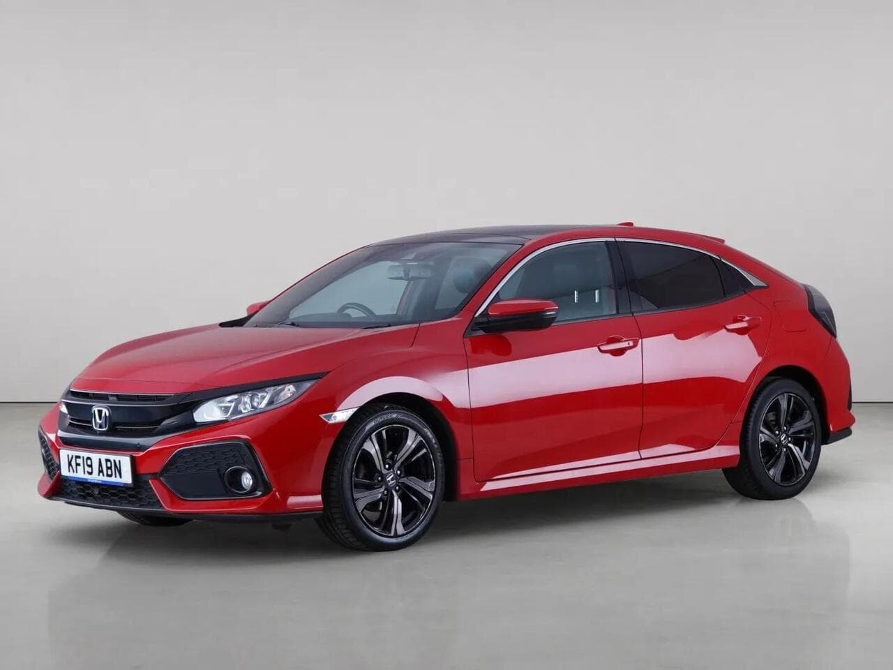 Honda Civic thumbnail Front Left