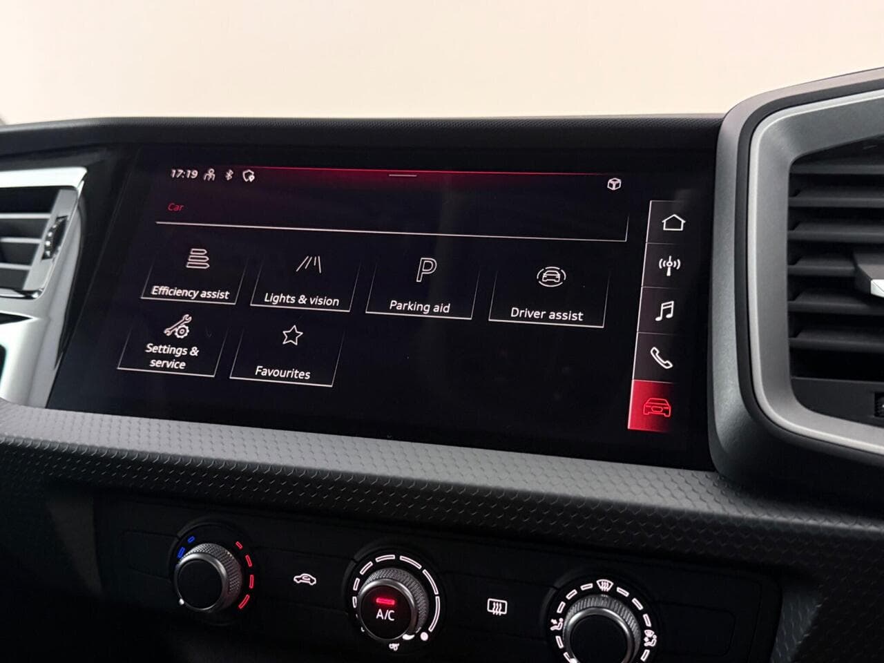 Audi A1 thumbnail Infotainment System