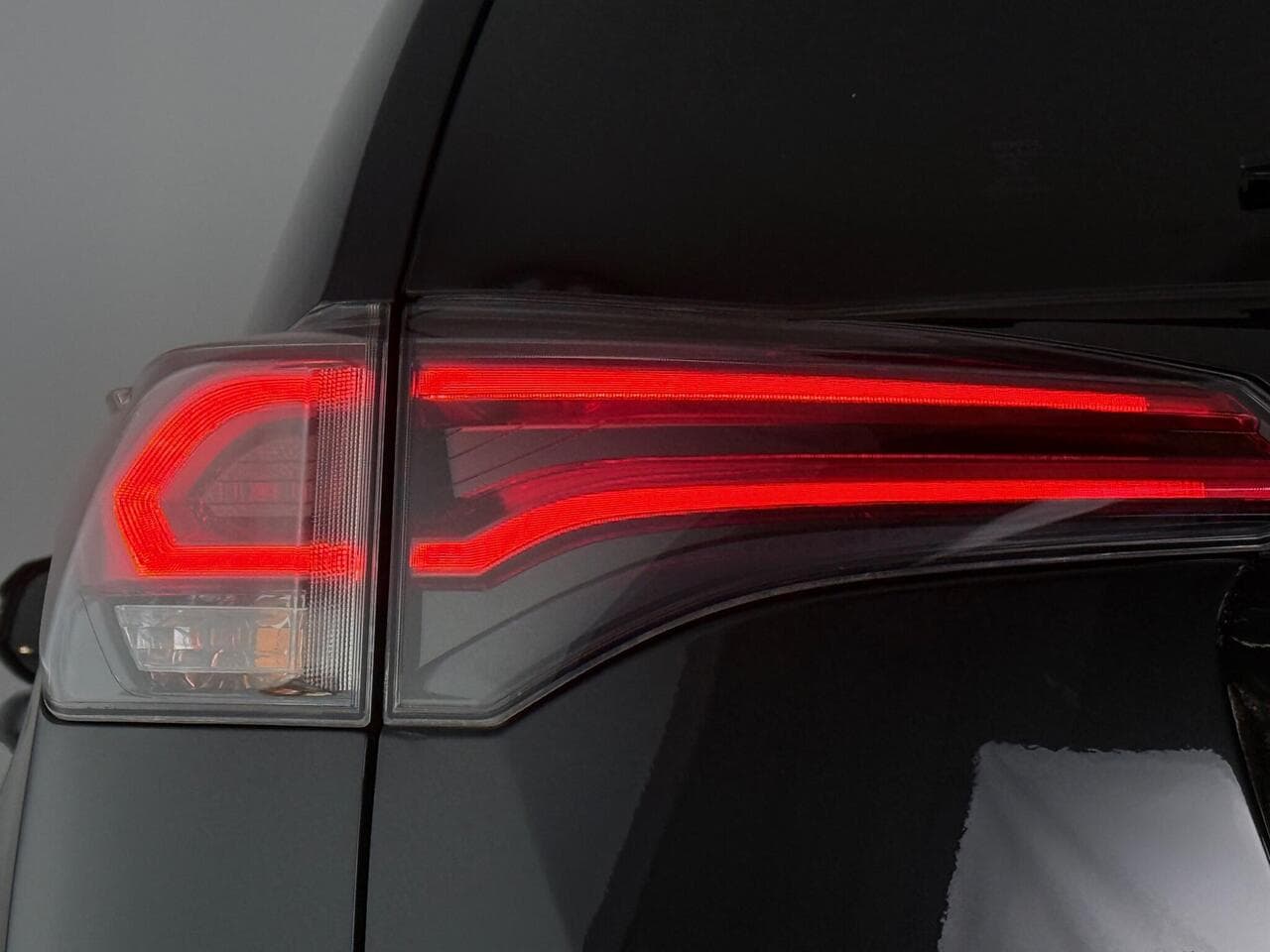 Toyota RAV4 thumbnail Inconclusive