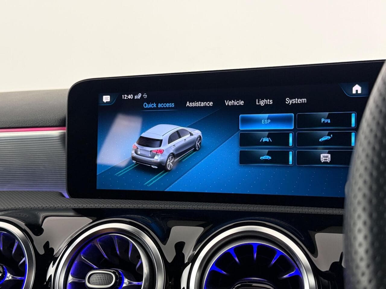 Mercedes-Benz A Class thumbnail Infotainment System