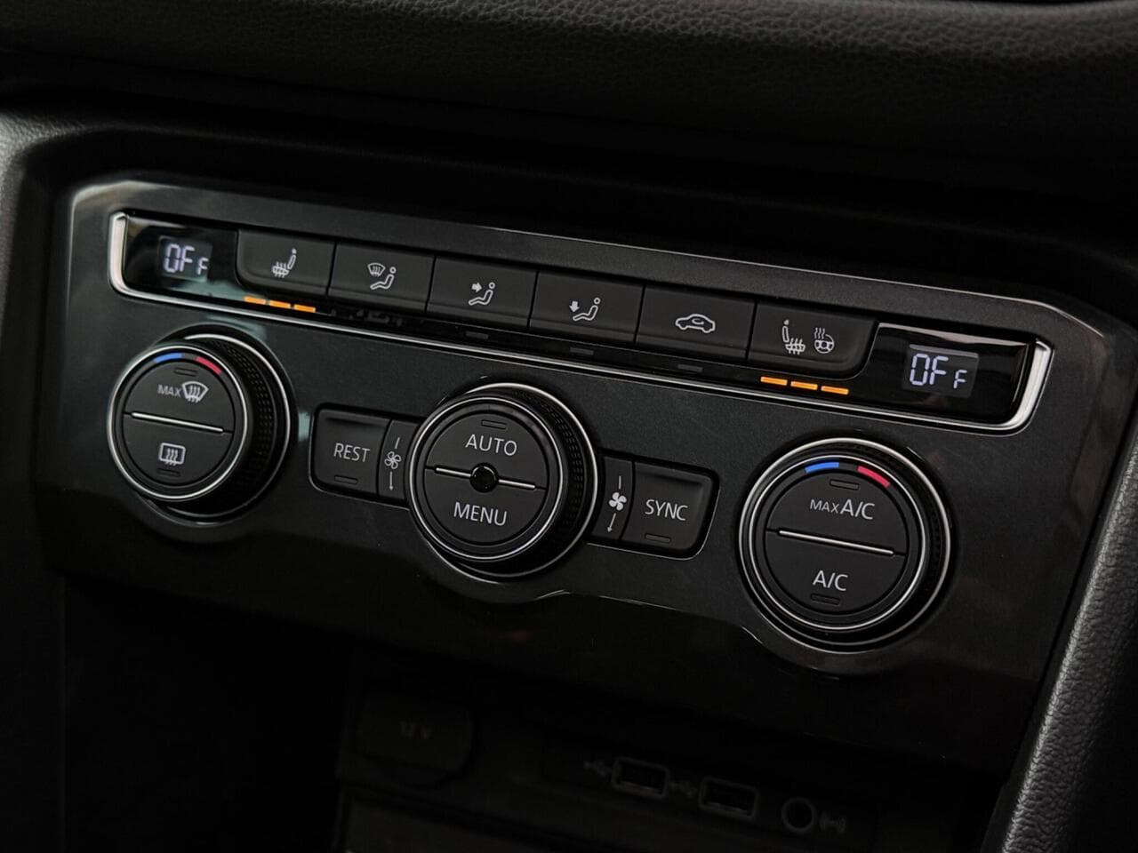 Volkswagen Tiguan thumbnail Misc Controls