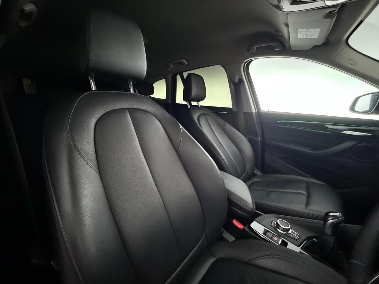 BMW X1 thumbnail Seat Driver