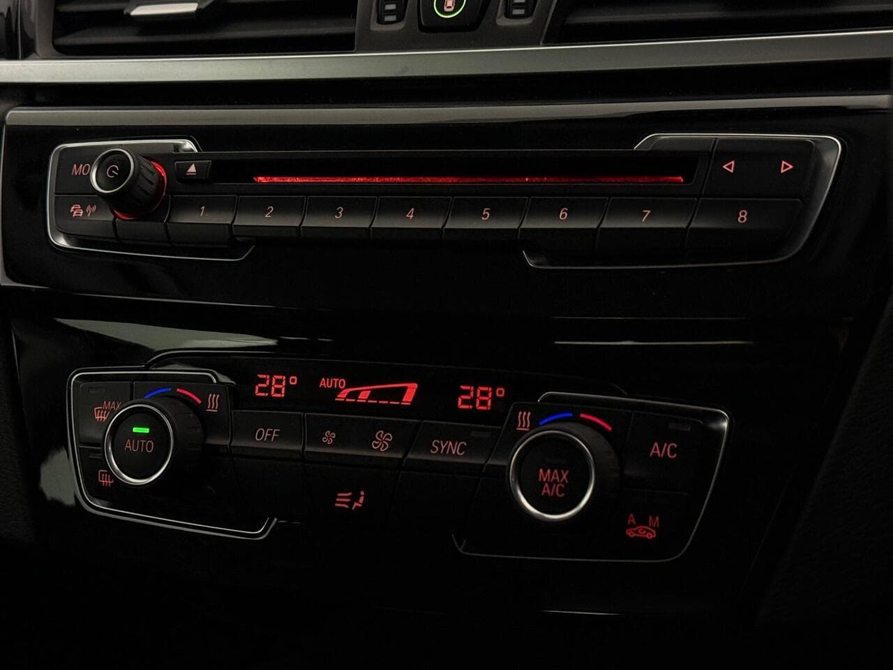 BMW X2 thumbnail Infotainment System