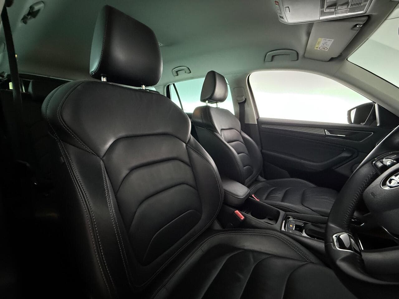 Skoda Kodiaq thumbnail Seat Driver