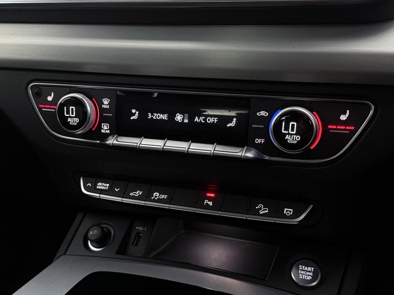 Audi Q5 thumbnail Misc Controls