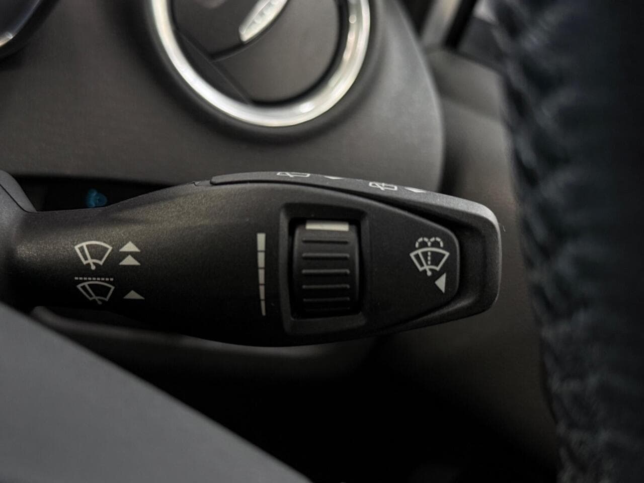 Ford Fiesta thumbnail Misc Controls