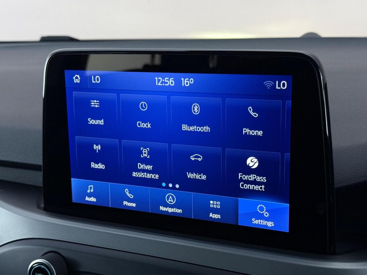 Ford Focus thumbnail Infotainment System