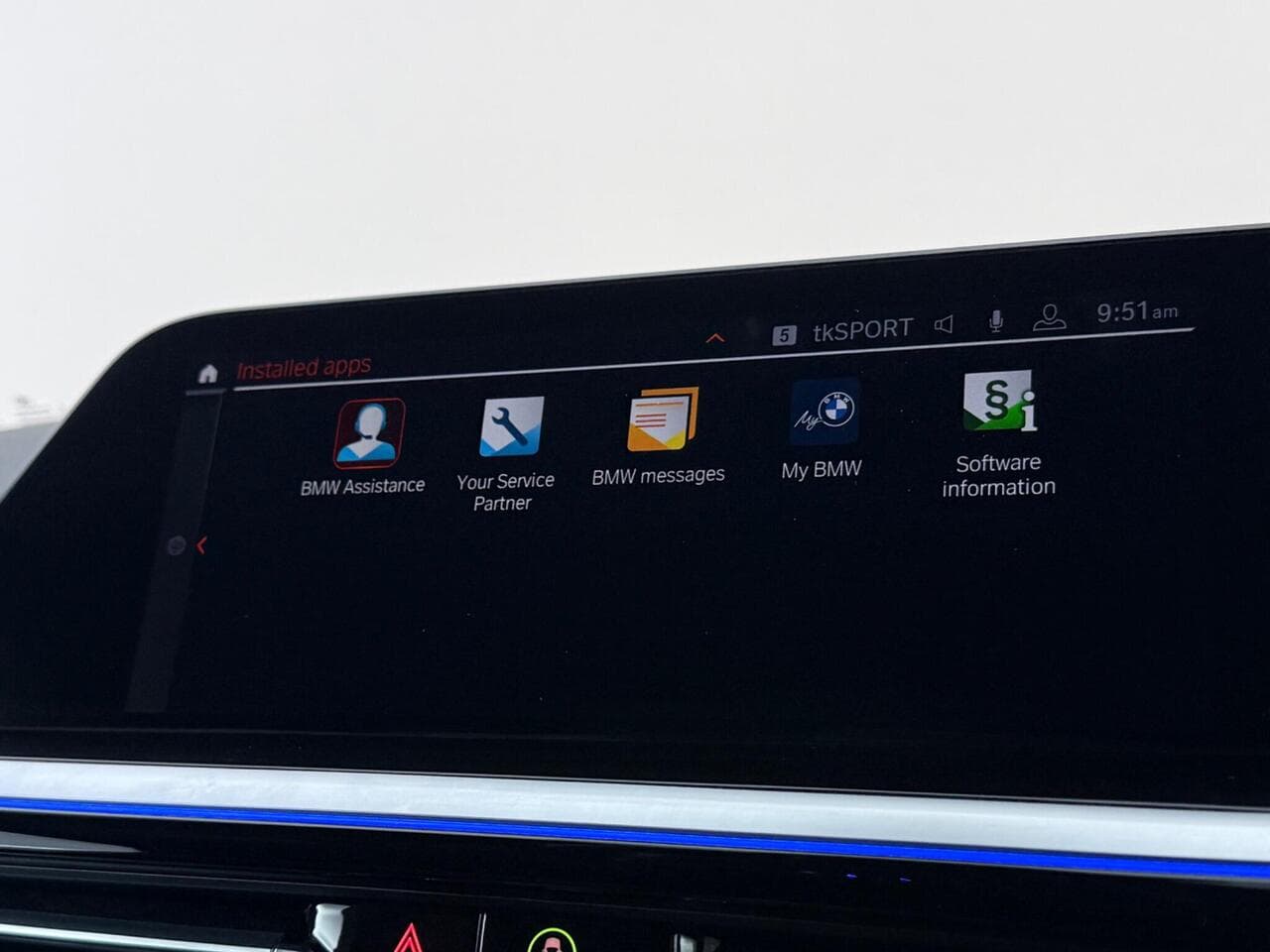 BMW Z4 thumbnail Infotainment System