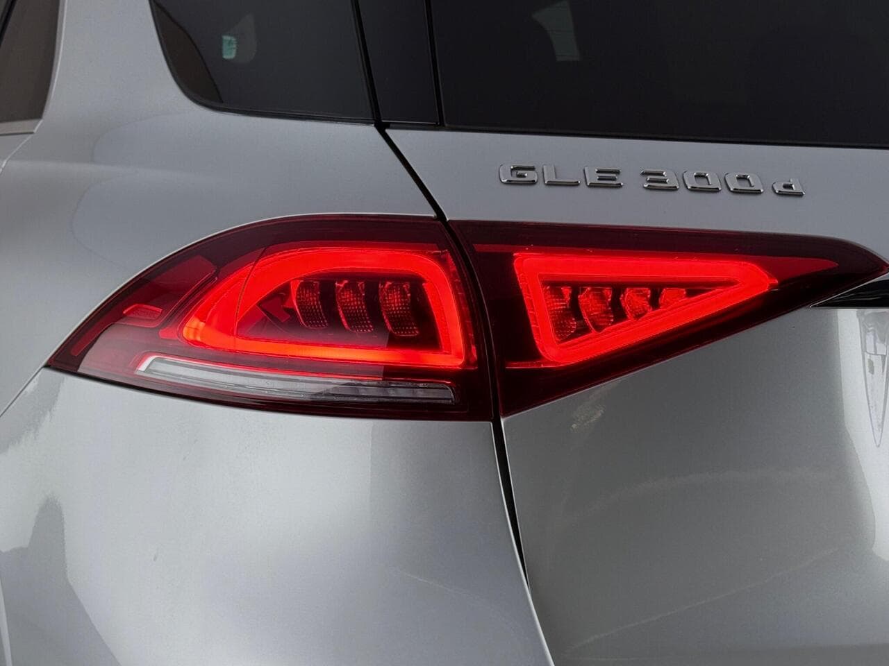Mercedes-Benz GLE thumbnail Lights Rear