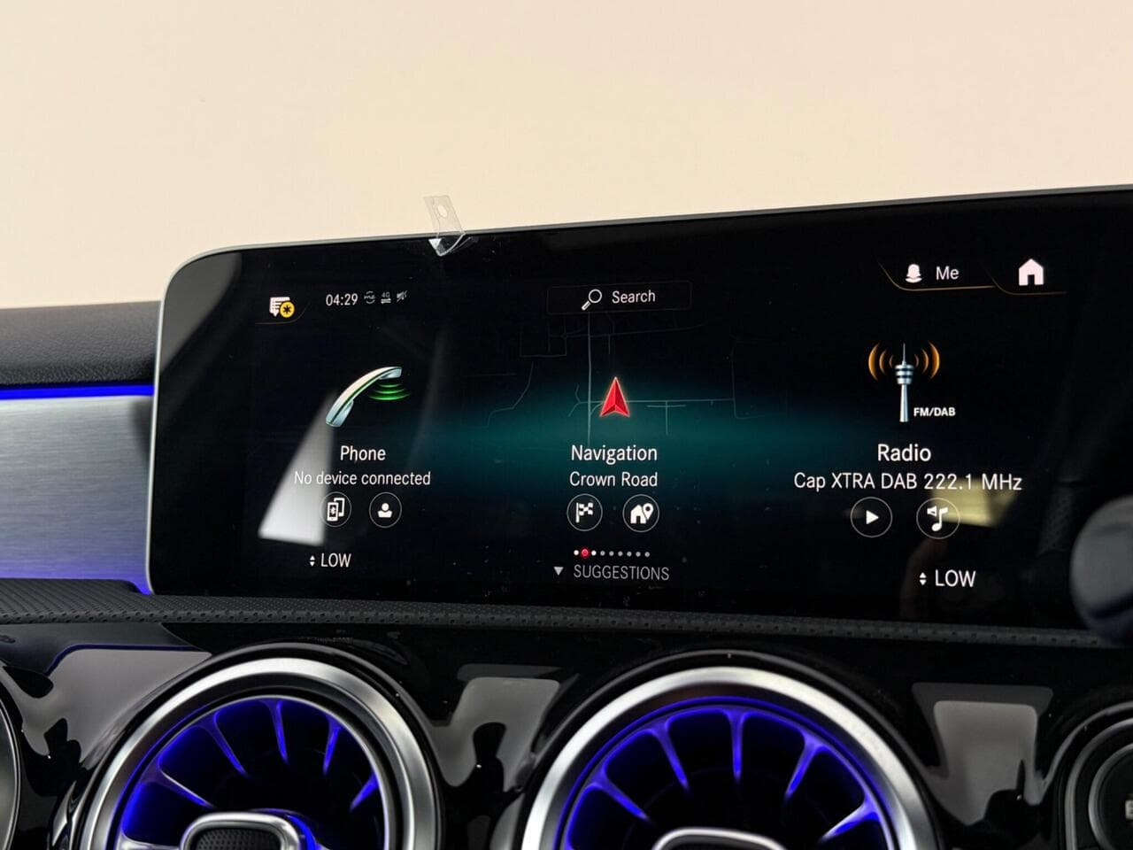Mercedes-Benz A Class thumbnail Infotainment System