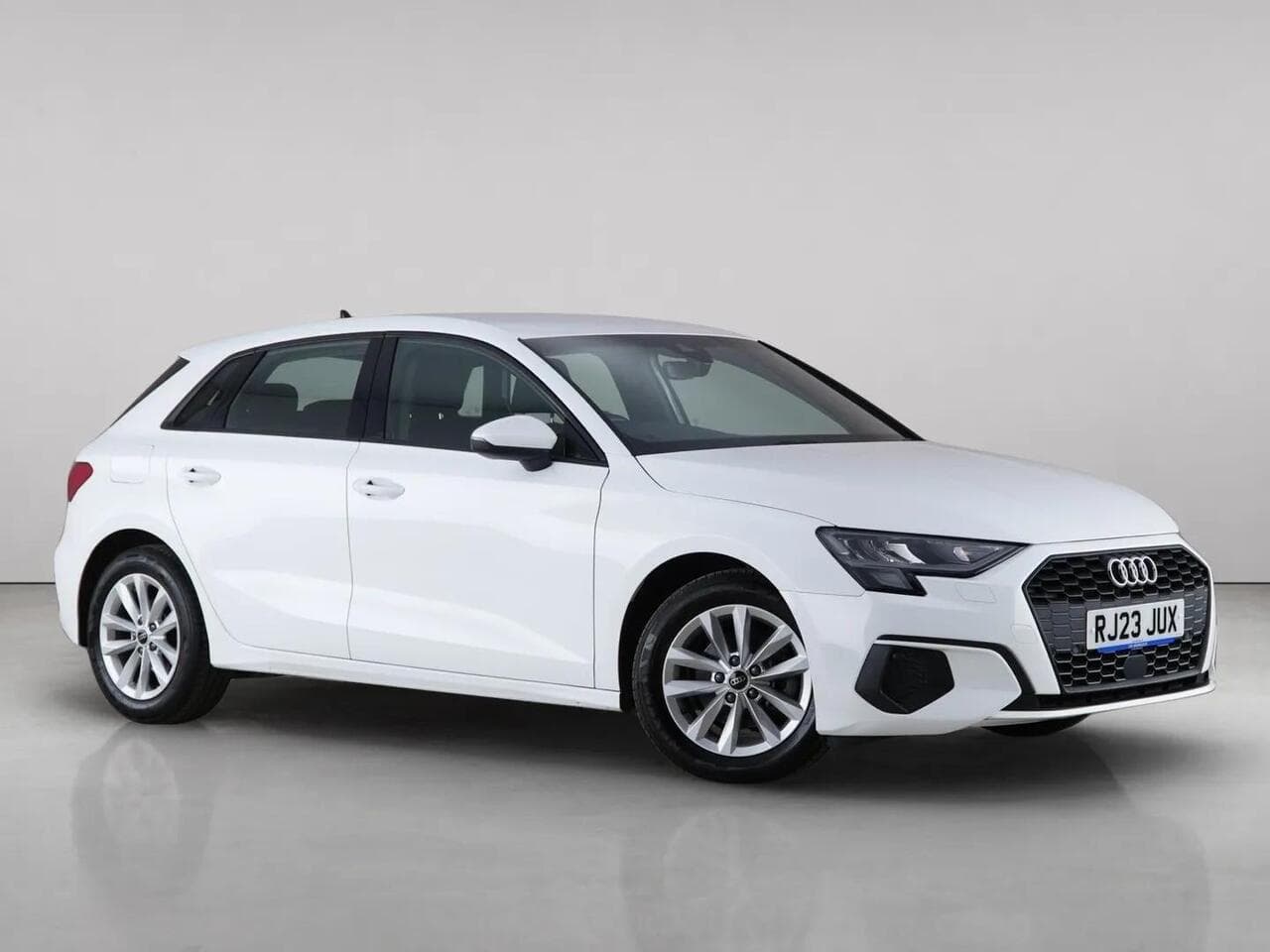 Audi A3 - Audi A3 1.0 TFSI 30 Technik Sportback Euro 6 (s/s) 5dr