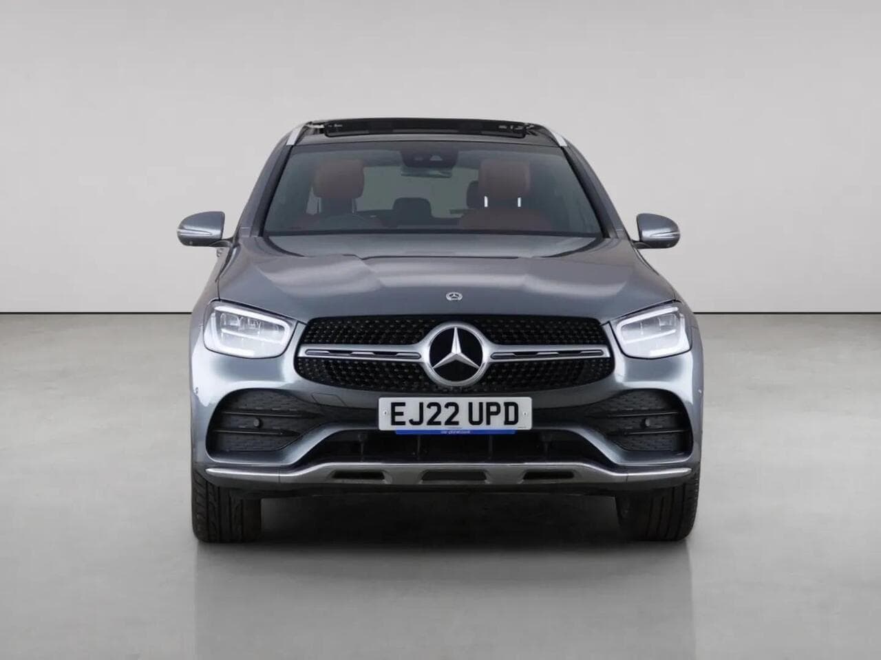 Mercedes-Benz GLC thumbnail Front