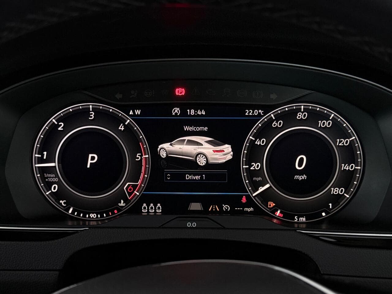 Volkswagen Arteon thumbnail Driver Instruments